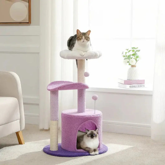 Chat perché sur l’arbre à chat Elegant Oasis Feline en violet élégant